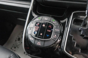 Минивэн Toyota Esquire 2021 года, 3089000 рублей, Красноярск