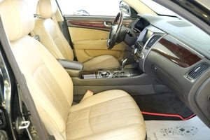 Седан Hyundai Equus 2011 года, 1299000 рублей, Омск