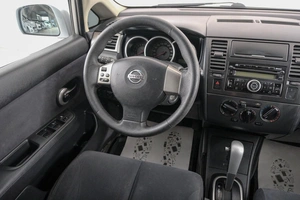 Седан Nissan Tiida 2010 года, 739000 рублей, Красноярск