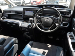 Минивэн Honda Stepwgn 2019 года, 2625000 рублей, Краснодар