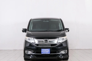 Минивэн Honda Stepwgn Spada 2015 года, 1699000 рублей, Красноярск