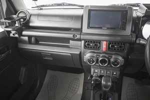 Внедорожник Suzuki Jimny 2018 года, 2149000 рублей, Кемерово
