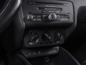 Хетчбэк Audi A1 2012 года, 1320000 рублей, Ростов-на-Дону