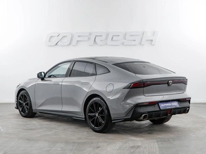 Лифтбек Changan UNI-V 2023 года, 2499077 рублей, Москва