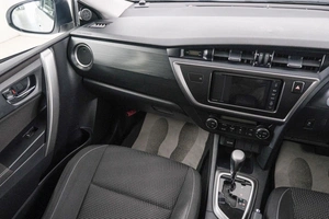 Хетчбэк Toyota Auris 2012 года, 1149000 рублей, Красноярск