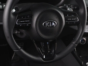 Лифтбек Kia Stinger 2019 года, 2410000 рублей, Красный Пахарь