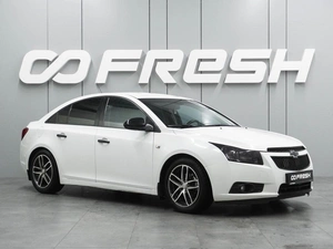 Седан Chevrolet Cruze 2011 года, 799000 рублей, Воронеж