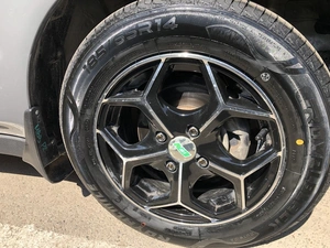 Седан Isuzu Gemini 1999 года, 330000 рублей, Красноярск