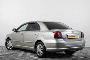 Седан Toyota Avensis 2006 года, 999000 рублей, Кемерово