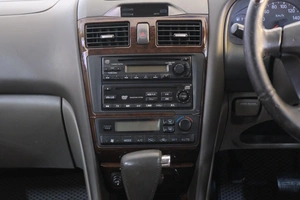 Седан Nissan Cefiro 2002 года, 449000 рублей, Омск