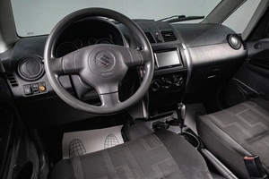 Седан Suzuki SX4 2010 года, 839000 рублей, Сургут