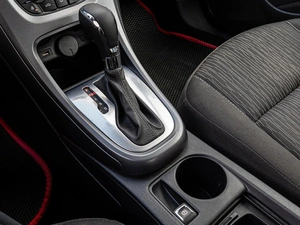 Седан Opel Astra 2014 года, 1120000 рублей, Краснодар