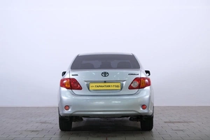 Седан Toyota Corolla 2008 года, 1049000 рублей, Омск