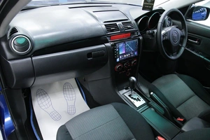 Хетчбэк Mazda Axela 2007 года, Солонцы