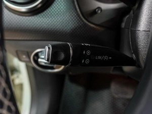Хетчбэк Mercedes-benz A-класс 2013 года, 1249000 рублей, Воронеж