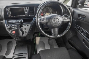 Минивэн Toyota Wish 2003 года, 599000 рублей, Барнаул