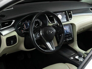 Внедорожник Infiniti QX50 2018 года, 2999000 рублей, Тюмень