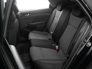 Седан Hyundai Solaris 2017 года, 1359000 рублей, Тюмень