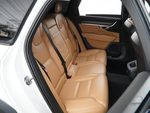Универсал Volvo V90 Cross Country 2018 года, 2600999 рублей, Москва