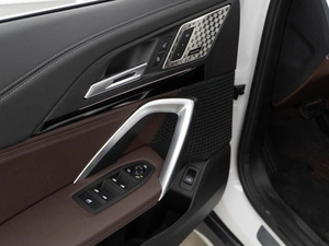 Внедорожник BMW X1 2024 года, 4549999 рублей, Москва