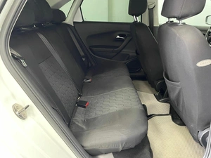 Седан Volkswagen Polo 2015 года, 845000 рублей, Красноярск