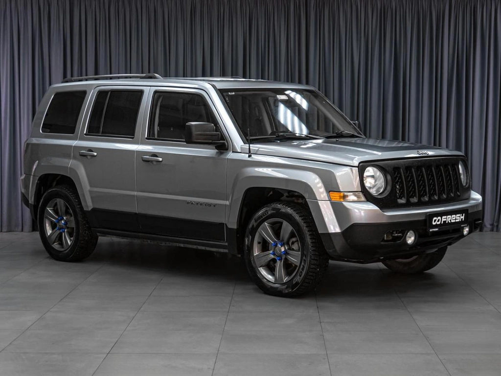 Внедорожник Jeep Liberty 2015 года, 1599000 рублей, Тюмень
