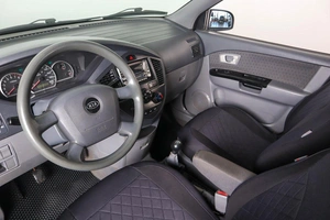 Минивэн Kia Carens 2005 года, 539000 рублей, Пермь