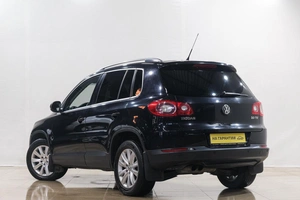 Внедорожник Volkswagen Tiguan 2009 года, 1119000 рублей, Новокузнецк