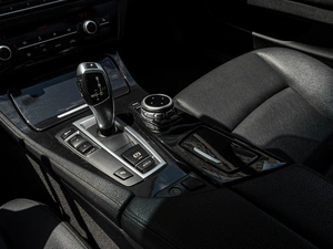 Седан BMW 5 серия 2012 года, 1648000 рублей, Краснодар