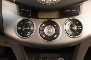 Внедорожник Toyota RAV4 2007 года, 1529000 рублей, Челябинск
