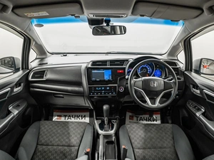 Хетчбэк Honda Fit 2016 года, 1049000 рублей, Красноярск