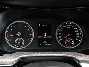 Седан Kia K5 2021 года, 2299000 рублей, Кирилловка