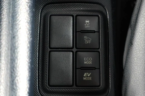 Хетчбэк Toyota Aqua 2016 года, 1199000 рублей, Тюмень