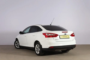 Седан Ford Focus 2013 года, 1089000 рублей, Новосибирск