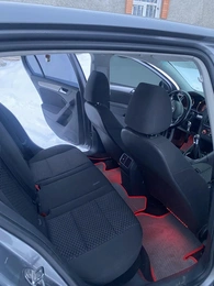 Хетчбэк Volkswagen Golf 2010 года, 775000 рублей, Ачинск