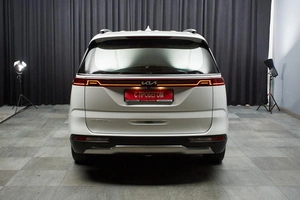 Минивэн Kia Carnival 2022 года, 4799000 рублей, Красноярск