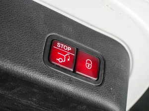 Внедорожник Mercedes-benz M-класс 2012 года, 2247000 рублей, Воронеж