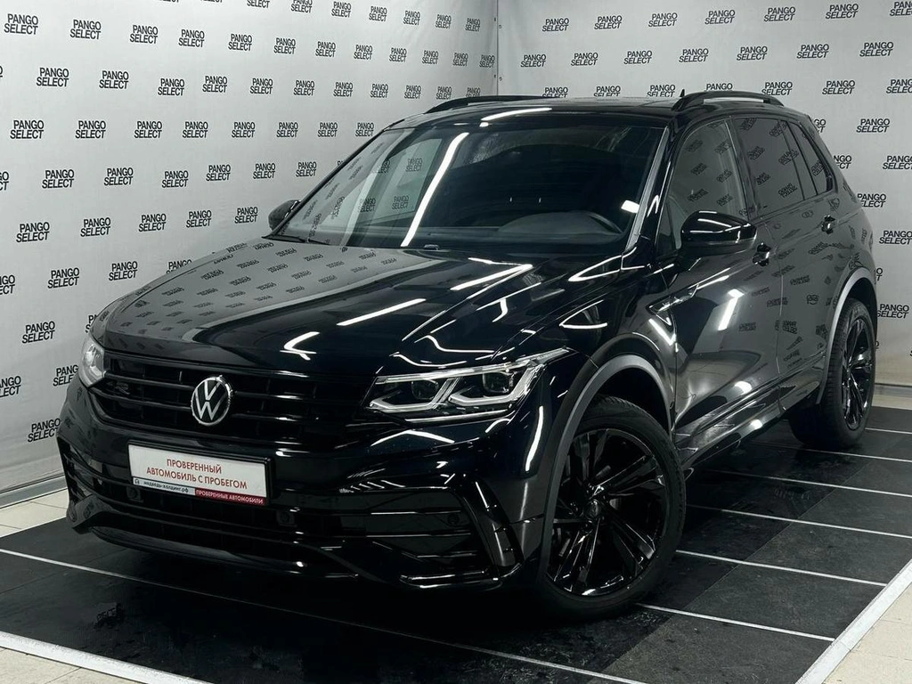 Внедорожник Volkswagen Tiguan 2021 года, 4495000 рублей, Красноярск