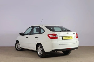 Седан ВАЗ (LADA) Granta 2017 года, 799000 рублей, Новосибирск