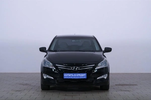 Седан Hyundai Solaris 2015 года, 1189000 рублей, Омск