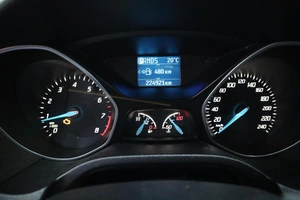 Хэтчбек Ford Focus 2012 года, 960000 рублей, Курск