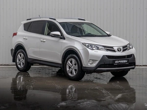 Внедорожник Toyota RAV4 2013 года, 2190000 рублей, Краснодар