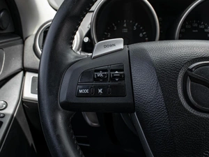 Хетчбэк Mazda 3 2011 года, 915000 рублей, Краснодар