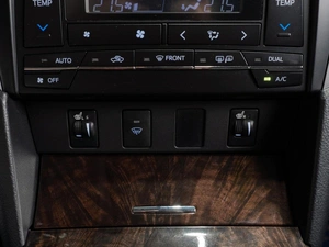 Седан Toyota Camry 2015 года, 2199000 рублей, Тюмень