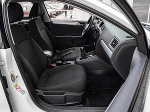 Седан Volkswagen Jetta 2018 года, 1430000 рублей, Краснодар