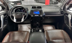 Внедорожник Toyota Land Cruiser Prado 2016 года, 3967000 рублей, Красноярск