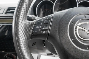 Седан Mazda Axela 2004 года, 419000 рублей, Барнаул