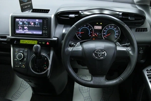 Минивэн Toyota Wish 2012 года, 1298000 рублей, Солонцы
