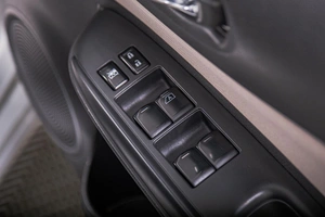Хетчбэк Nissan Note 2017 года, 929000 рублей, Томск