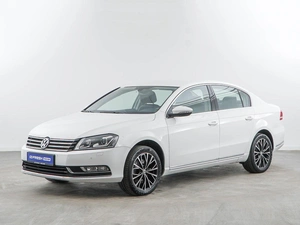 Седан Volkswagen Passat 2012 года, 1350050 рублей, Москва